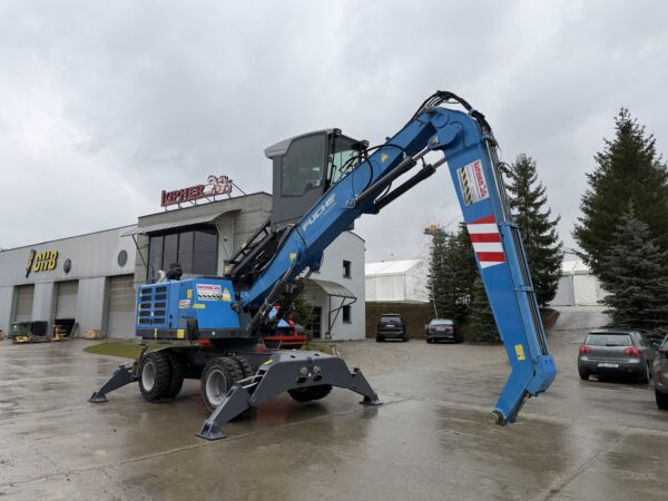 FUCHS MHL 320 T4f (5.2/4.0)