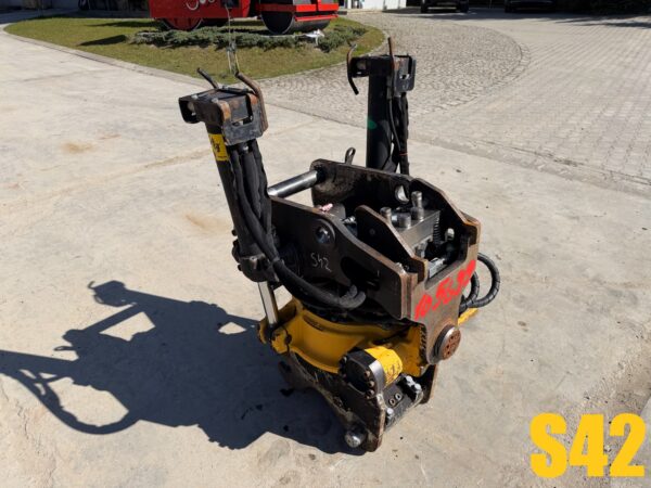 Tiltrotator Engcon EC219 Likufix SW33